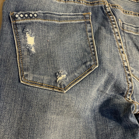 Blank NYC Mid Rise Skinny Jeans Women 28 Ankle Crop Distressed Whiskered Raw Hem - Picture 7 of 10